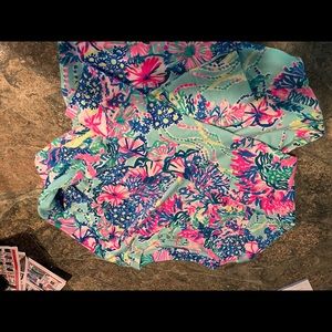 Lilly Pulitzer Luxletic pullover size medium